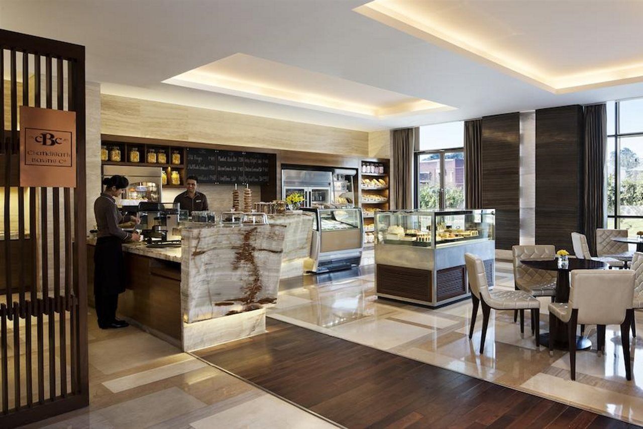 Jw Marriott Hotel Chandigarh Chandīgarh Exterior foto